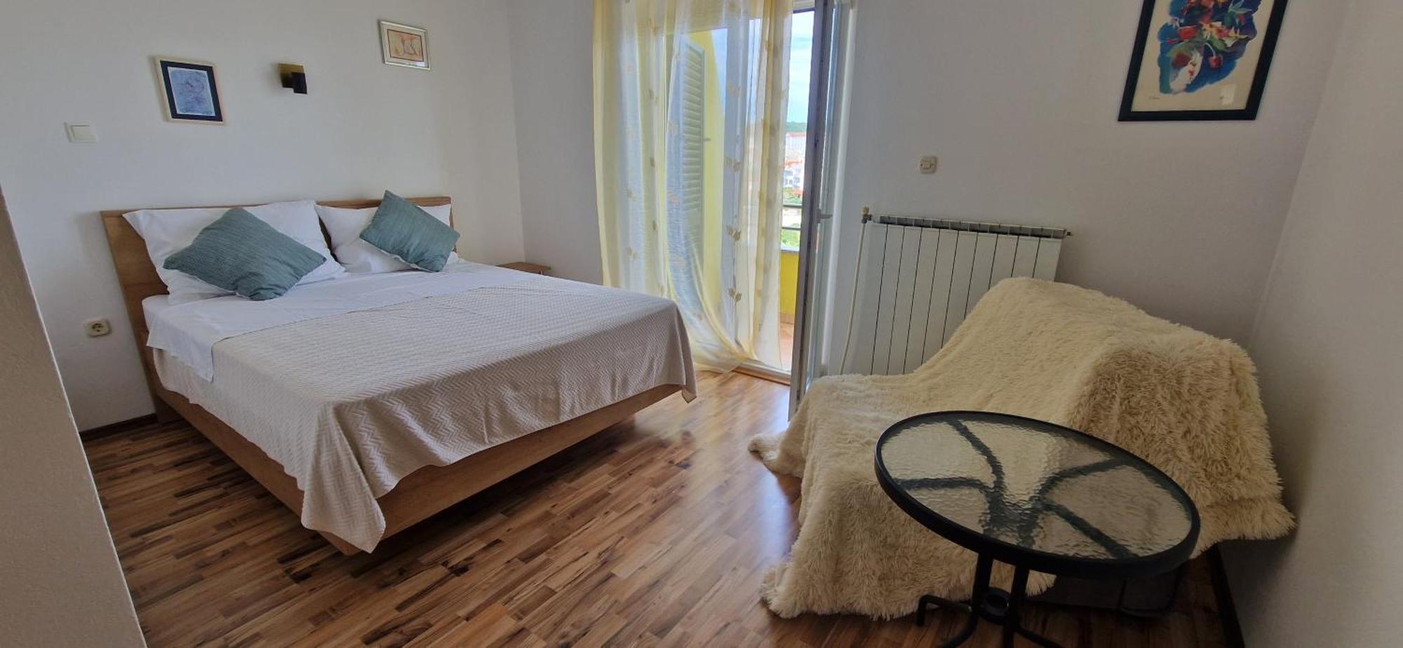 Sunce Apartment Vrbnik Exterior foto