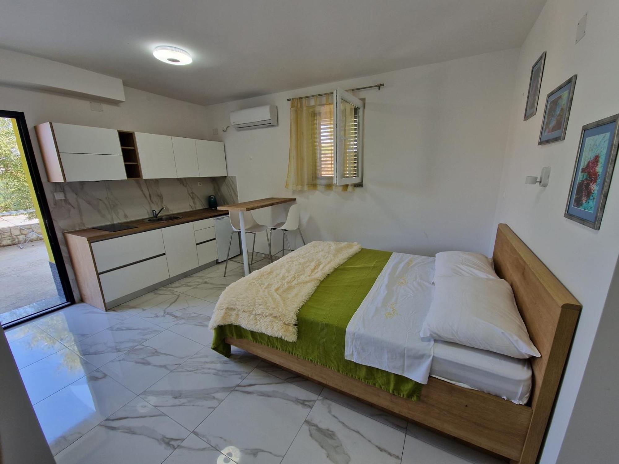 Sunce Apartment Vrbnik Exterior foto
